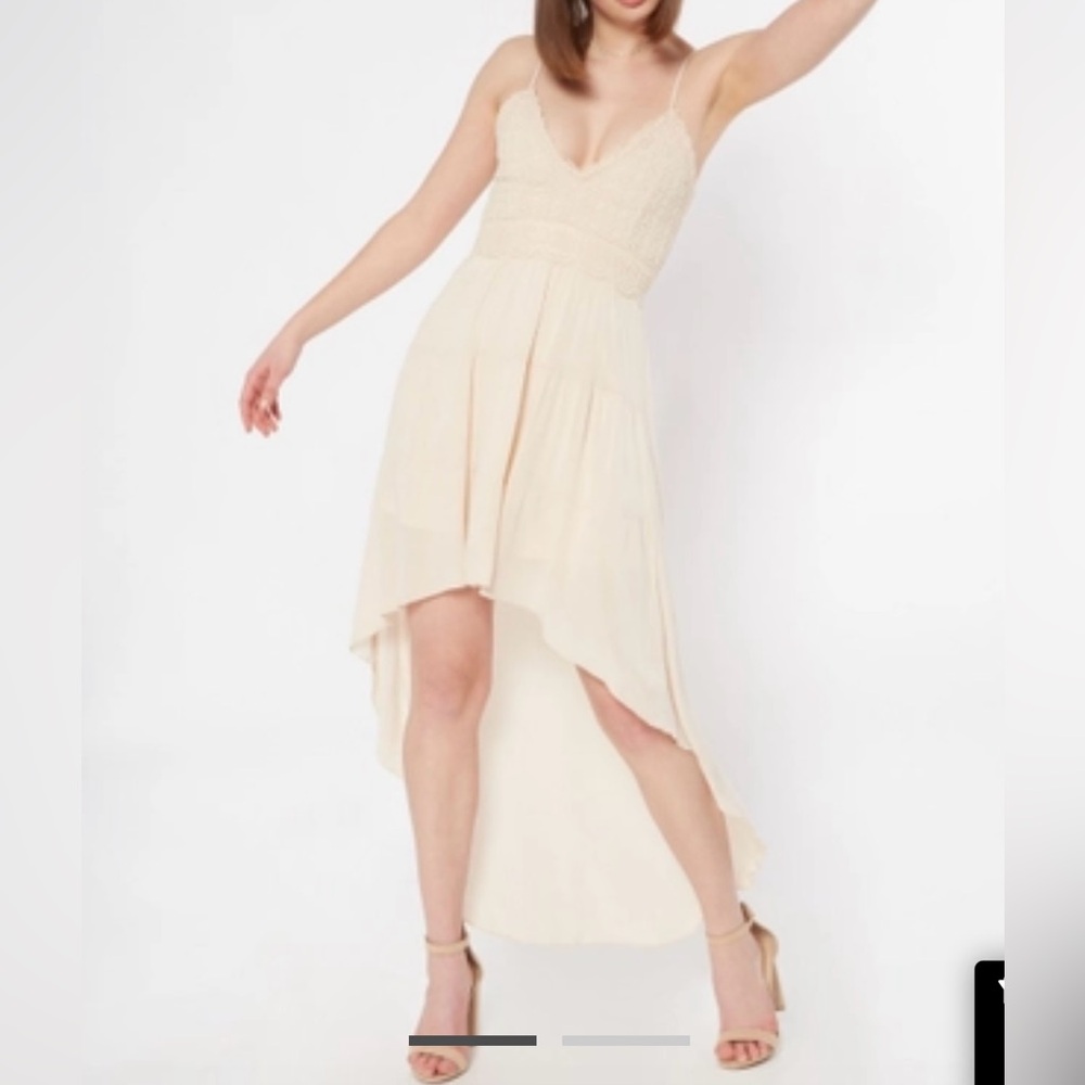 NWOT Rue21 Cream Nude High Low Dress